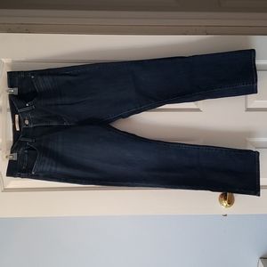 Levi's 314 Shaping Straight leg jeans size 32 Short